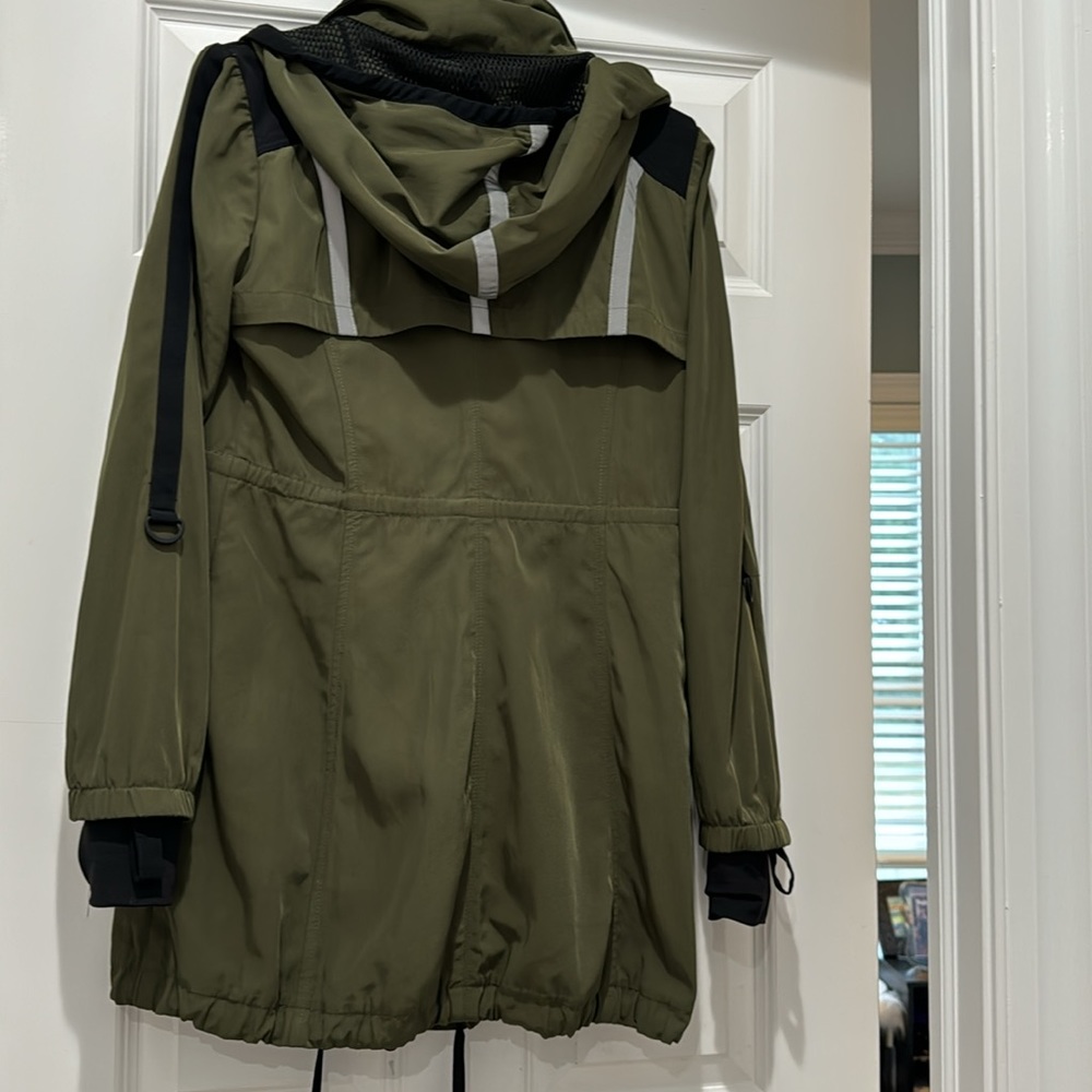 ladies jacket - Picture 2 of 7